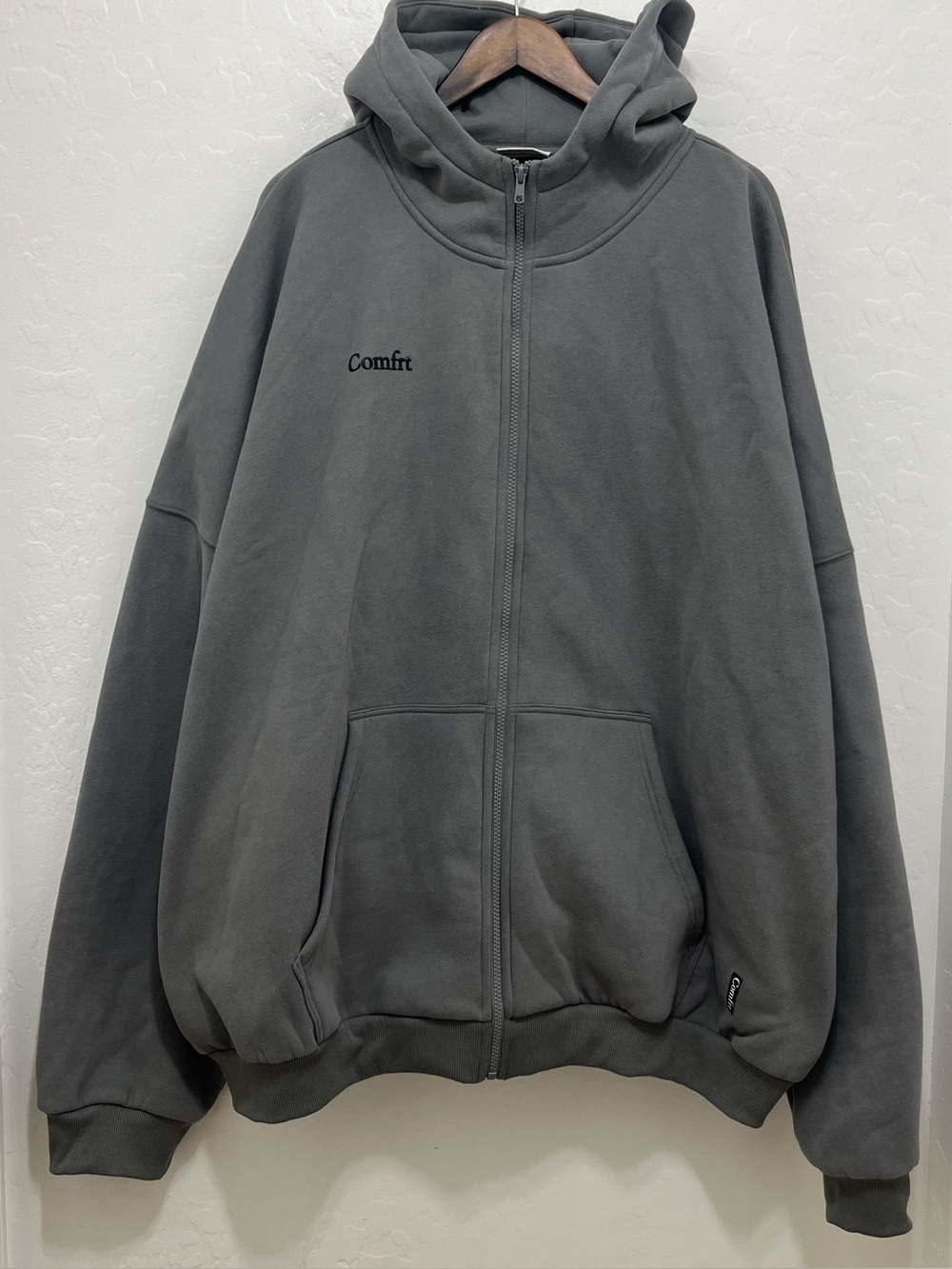 Comfrt 3XL full zip oversized gray sweater hoodie